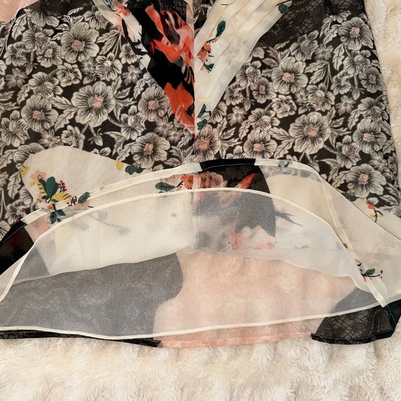 Guess tank top - Picture 5 of 6